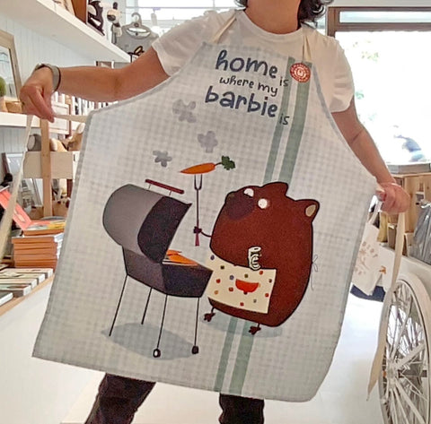 perfect gift for fathers wombat and australian bbq souvenir apron